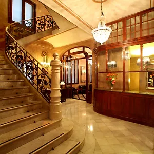*** Hotel Nouvel Hiszpania